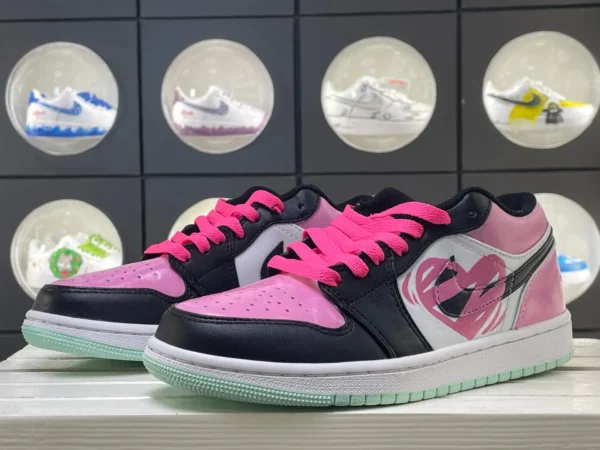 Black Pink Heart Graffiti Mint Sole Custom Air Force 1 - Image 5