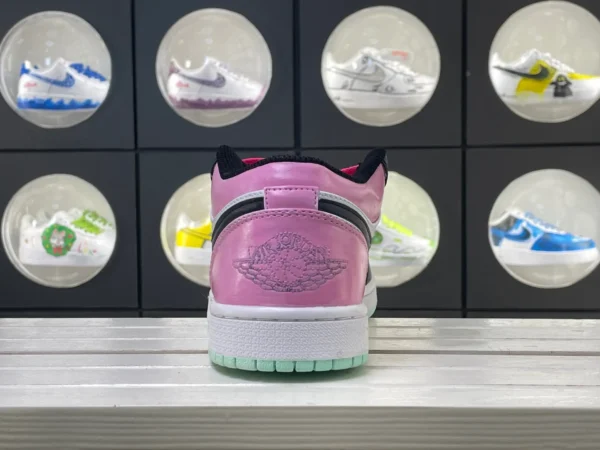 Black Pink Heart Graffiti Mint Sole Custom Air Force 1 - Image 2