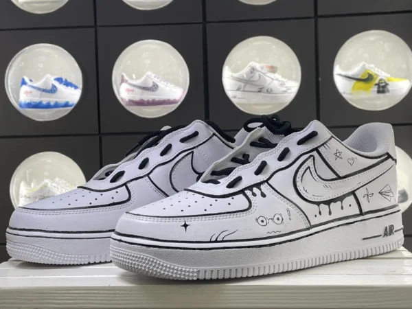 Street Art Graffiti Black White Custom Air Force 1 - Image 5